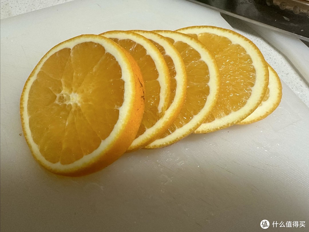 用农夫山泉 17.5°橙铂金果做一杯冬日暖心苹果热橙茶