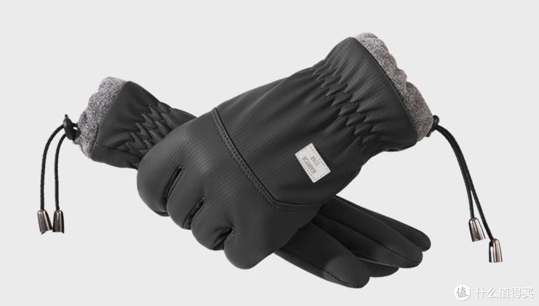 非常实用的回力保暖手套