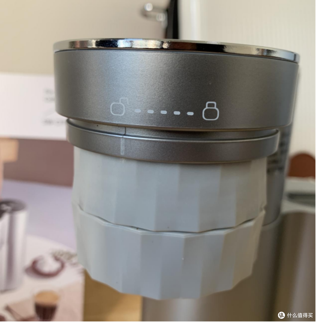 2023高性价比千元小型咖啡机推荐，家用咖啡机怎么选？半自动咖啡机入门必选——苏泊尔便携式咖啡机