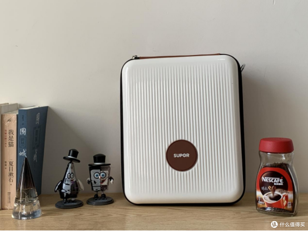 2023高性价比千元小型咖啡机推荐，家用咖啡机怎么选？半自动咖啡机入门必选——苏泊尔便携式咖啡机