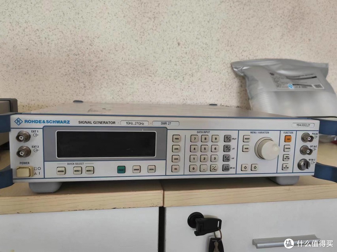 罗德施瓦茨 R&S SMR27 信号发生器评测：高品质信号，轻松打造专业音频环境