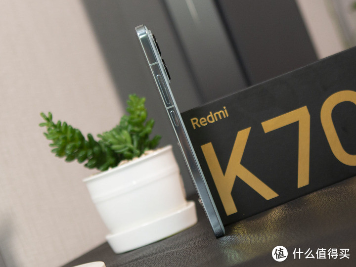 Redmi K70 Pro上手评测：性价比赛道拉开身位