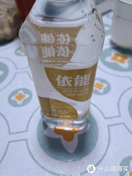 苏打水：不止是一种饮料，更是一种生活方式