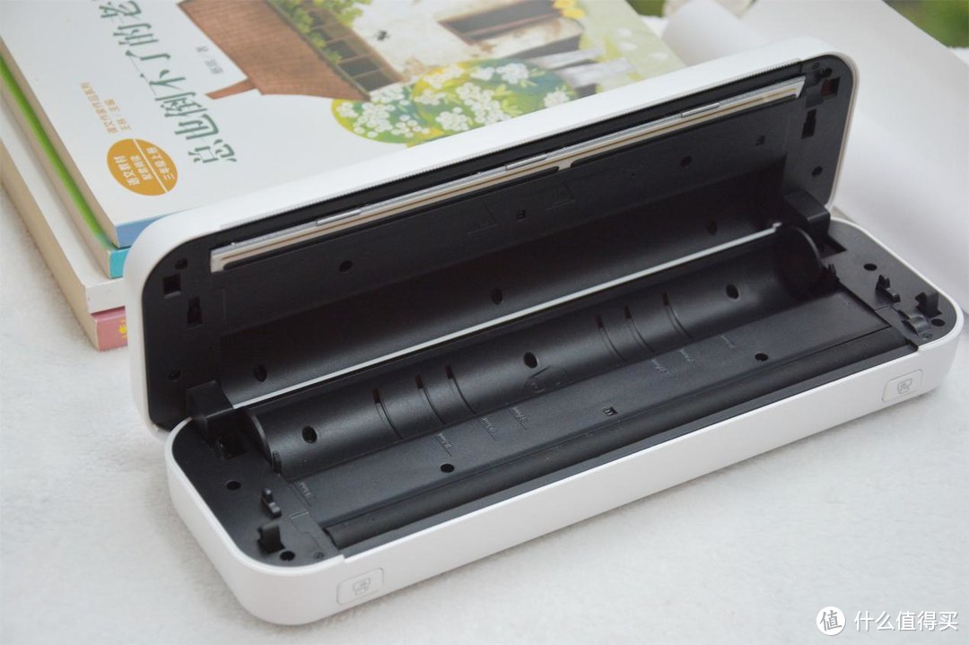 咕咕机A4错题打印机：文具盒大小，兼容4种纸张，无墨打印更高效