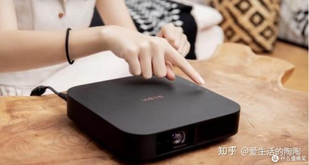 2023年投影仪推荐攻略分享|投影仪如何选购?哪个牌子好?看完这篇不踩坑