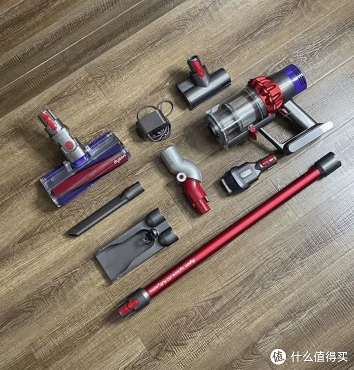 戴森哪款好怎么选？戴森吸尘器全系列分析|V8、V10、V11、V12、V15、G5.