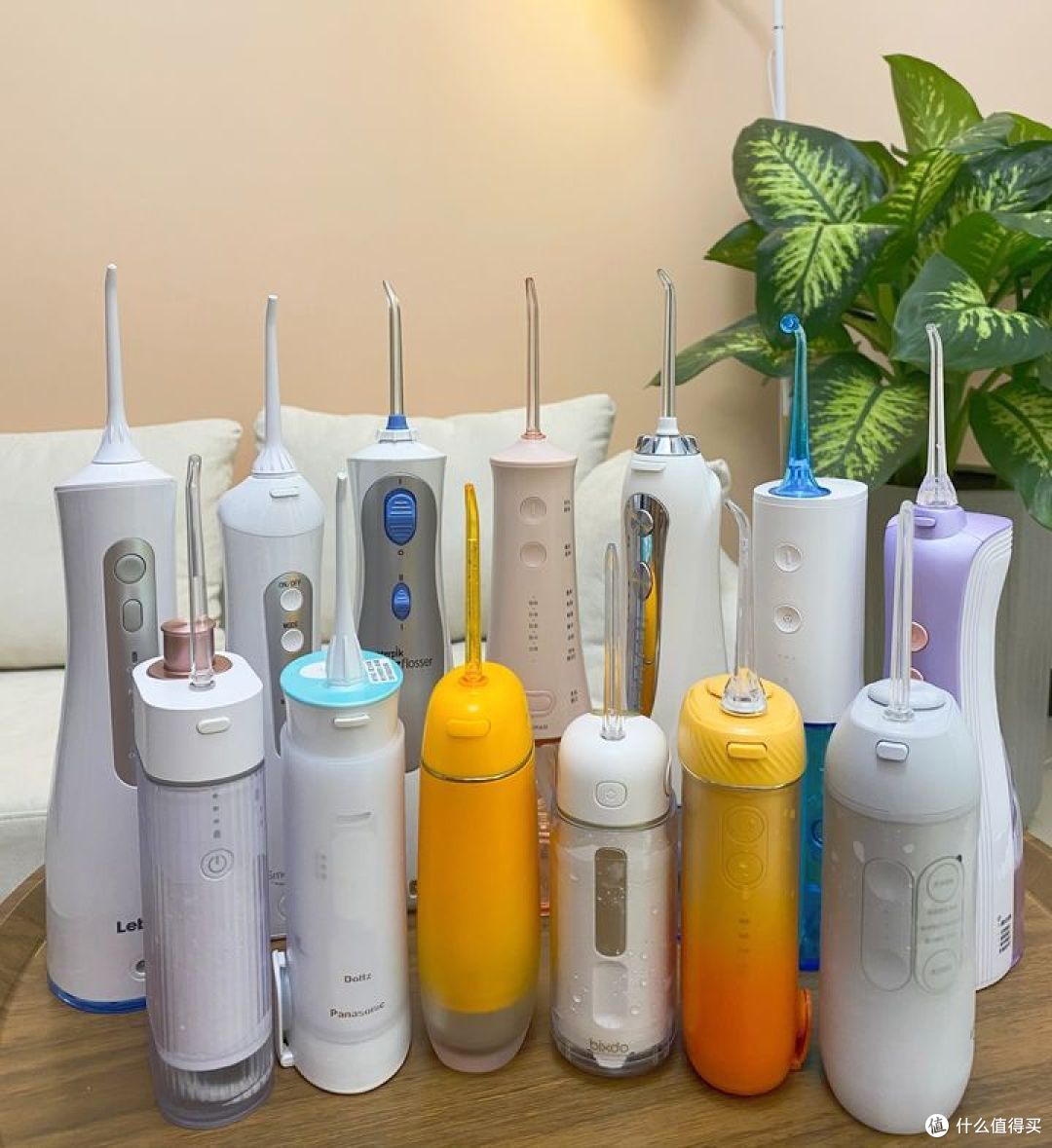 冲牙器推荐攻略,如何选购性价比高的冲牙器?看完这篇就够了,13款热门冲牙器真实测评分析。