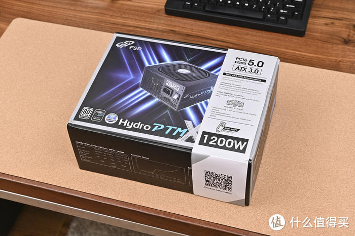 七彩虹 Z790 巡洋舰+影驰 4070+全汉HPX Pro1200W+机械大师 C34Pro 装机展示