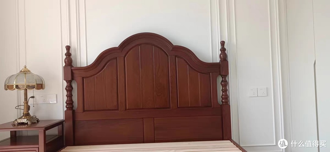 熙和全实木樱桃木美式法式复古双人床：现代简约卧室的艺术品