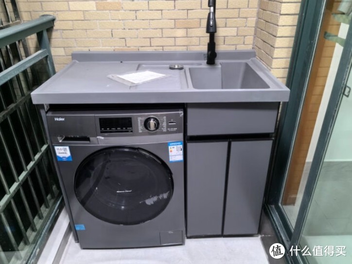 换过2台洗衣机，花了好几千元后发现，滚筒洗衣机一定坚持4不选