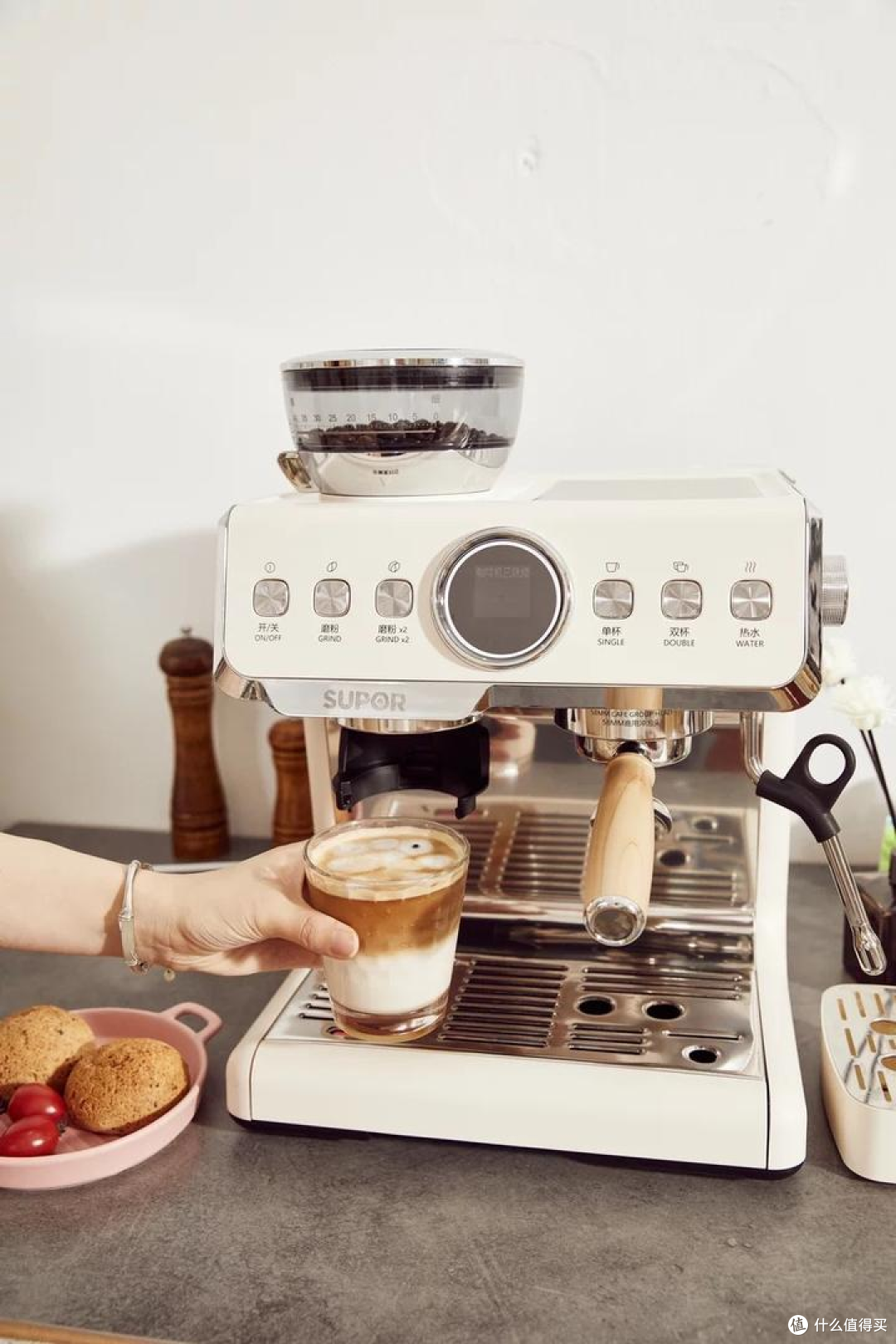 全品类咖啡机优缺点详解，半自动、全自动、便携式咖啡机到底怎么选？苏泊尔便携式咖啡机实测体验分享