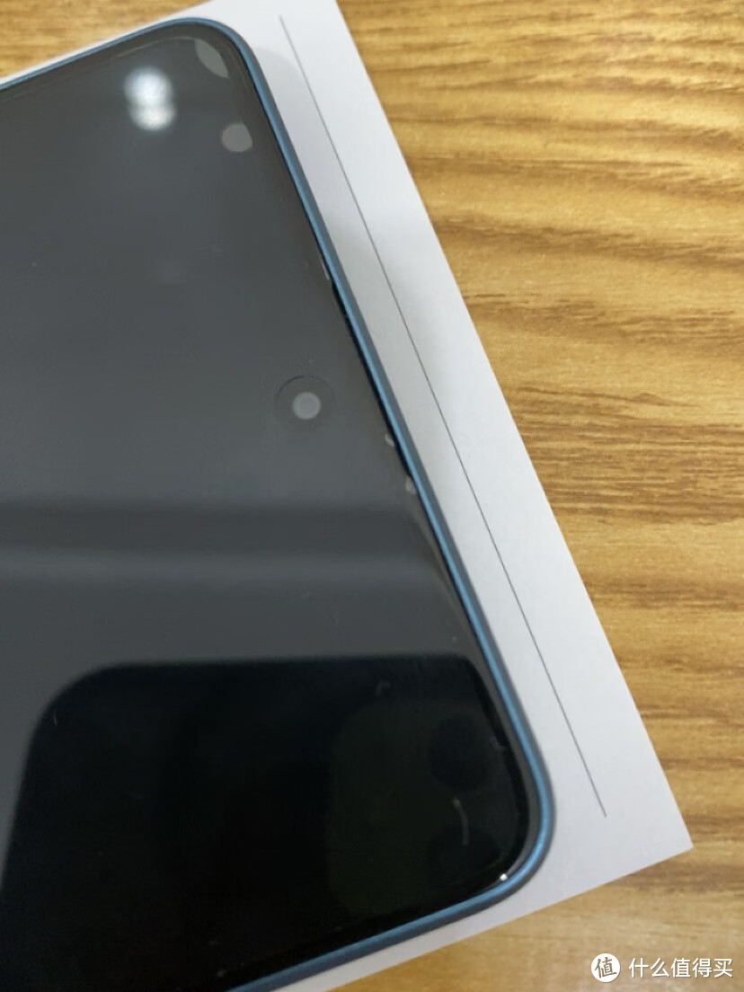 Redmi Note 12 Turbo ：第二代骁龙7+与超细四窄边OLED直屏的完美结合