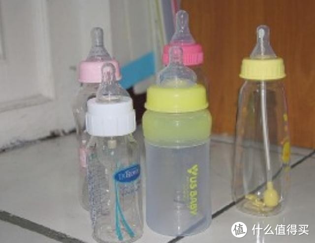 宝宝奶瓶该如何选
