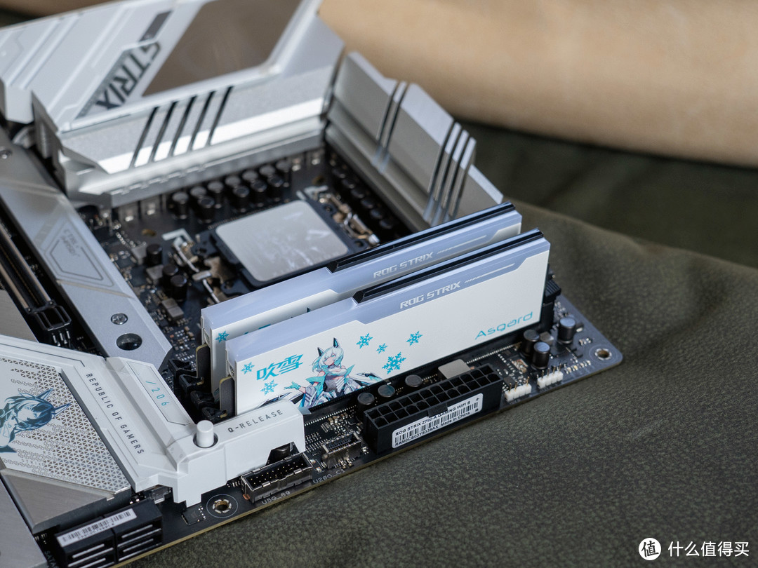 高颜值超频条，阿斯加特 6800 24GX2 吹雪联名DDR5内存测评，附8000C38超频教程