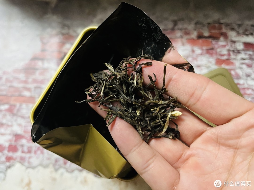 参与几次众测，原来茶叶才是最值得的：张一元 2023年新茶浓香型茉莉花茶单罐装200g体验分享