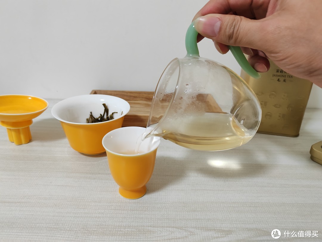 张一元2023年新茶浓香型茉莉花茶：品味千年的茶韵与花香