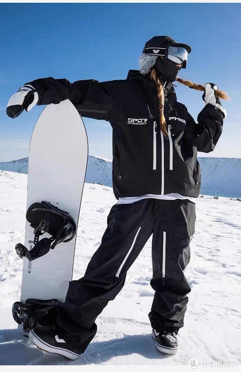 PHENIX菲尼克斯SP27单双板滑雪服——专业与时尚的完美结合