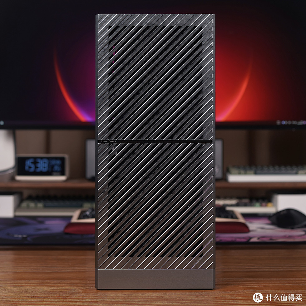 高扩展性的立式 ITX 机箱，阿猫 ACAT Abox One 2.0 装机展示