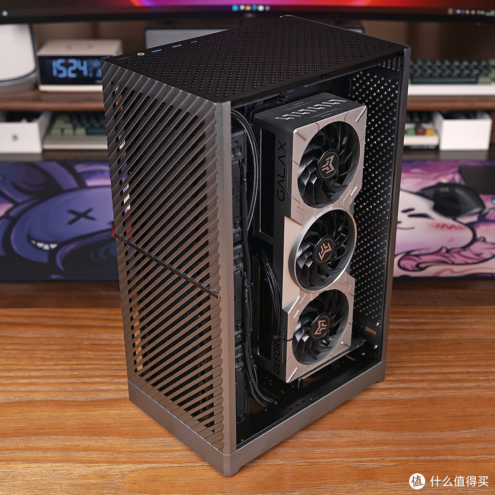 高扩展性的立式 ITX 机箱，阿猫 ACAT Abox One 2.0 装机展示