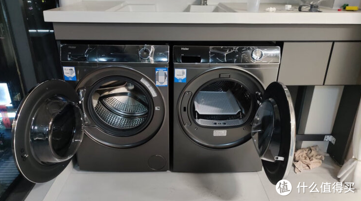 海尔纤美套装洗衣机，不只是烘洗这么简单