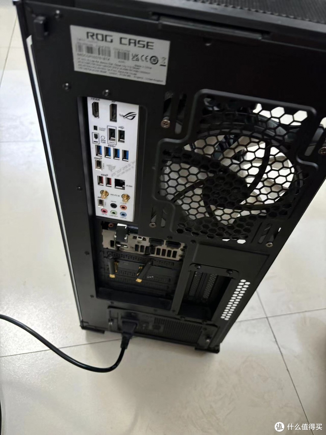 单位富太太的25公斤的电脑主机，真的让我开眼界了。