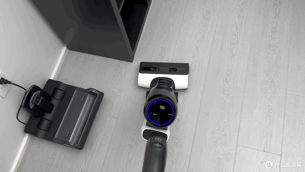 5分钟速干、电池更耐用！深度使用添可芙万Wiper 洗地机，分析性能有无夸大？能否闭眼入？