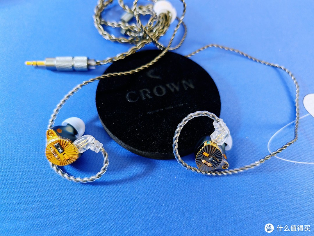 千元有线耳机还有人买？看，TFZ CROWN皇冠打造HiFi耳机新标杆
