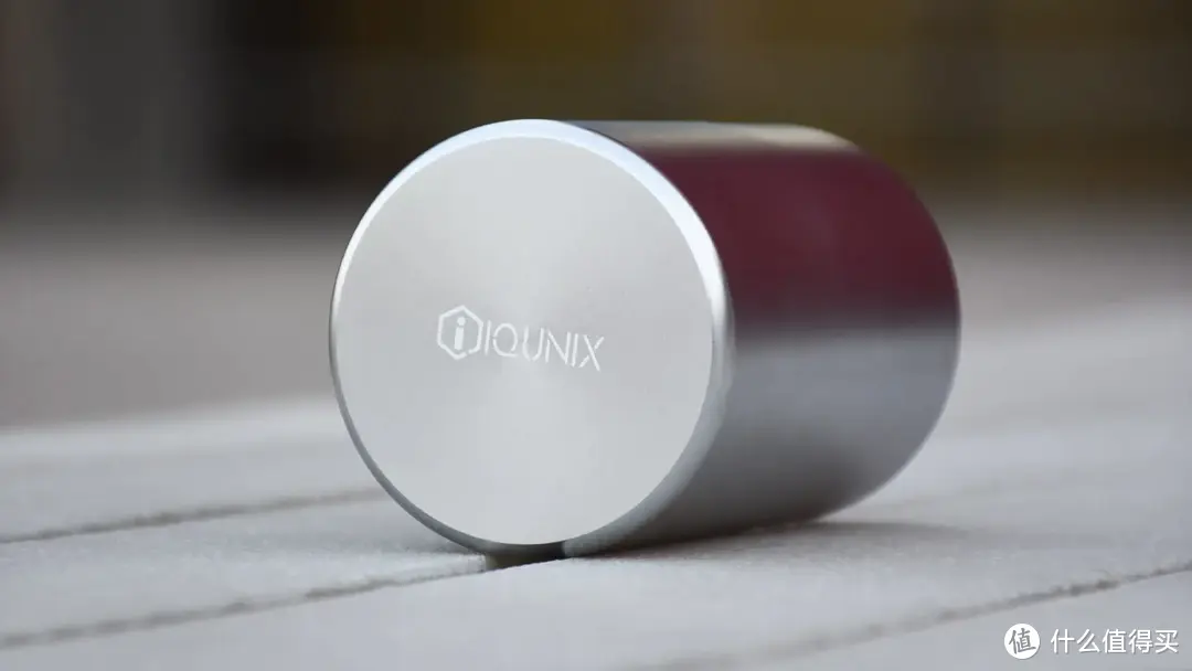 iQunix璞玉轴：100% POK材质，手感温润，声音厚重