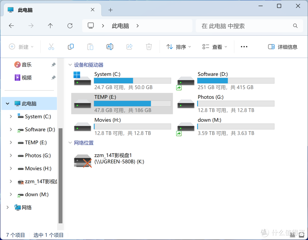 几百块钱DIY了一台全能ALL IN ONE NAS服务器，8盘位、四核八线程、2.5G网络