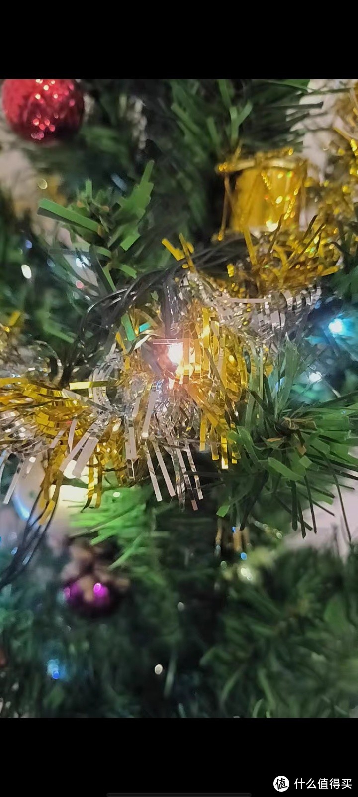 圣诞儿童礼物--圣诞树