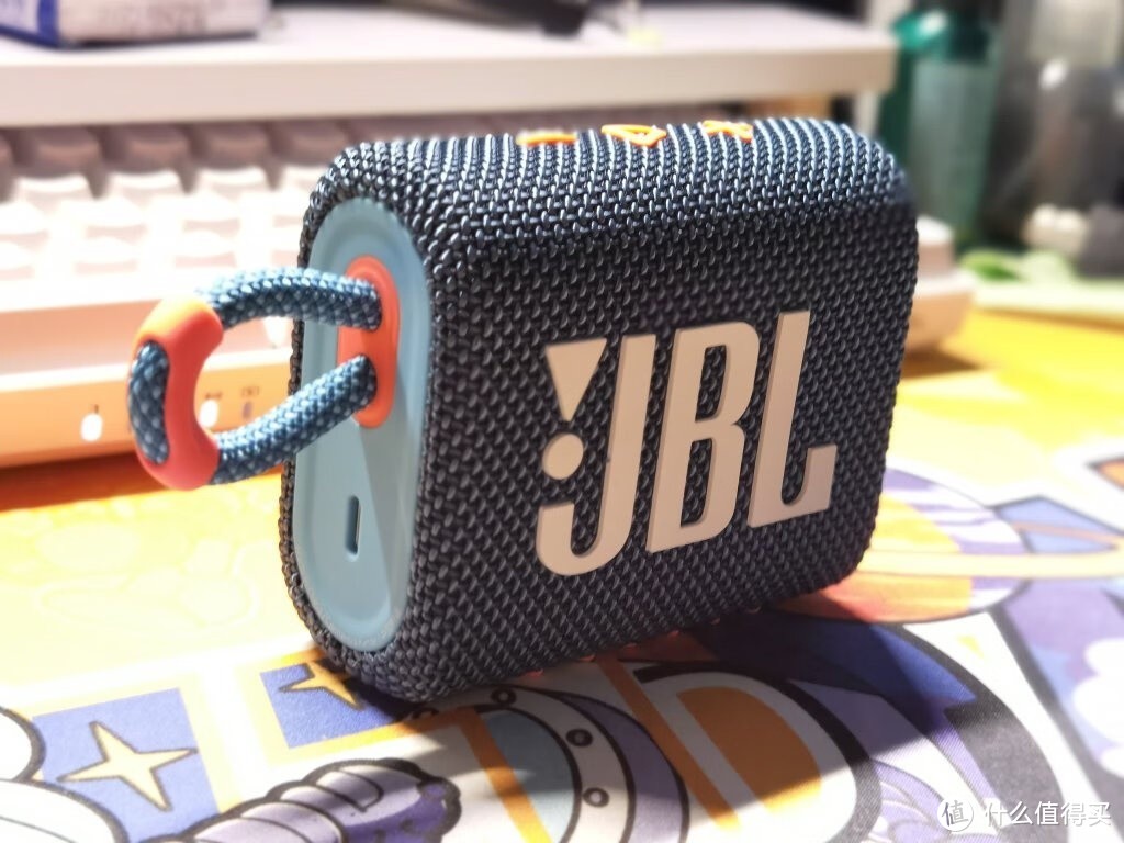 小巧大能量：JBL GO3蓝牙音箱