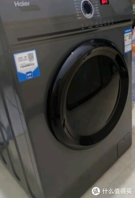 轻松家务，海尔滚筒洗衣机全自动让你享受高品质生活！