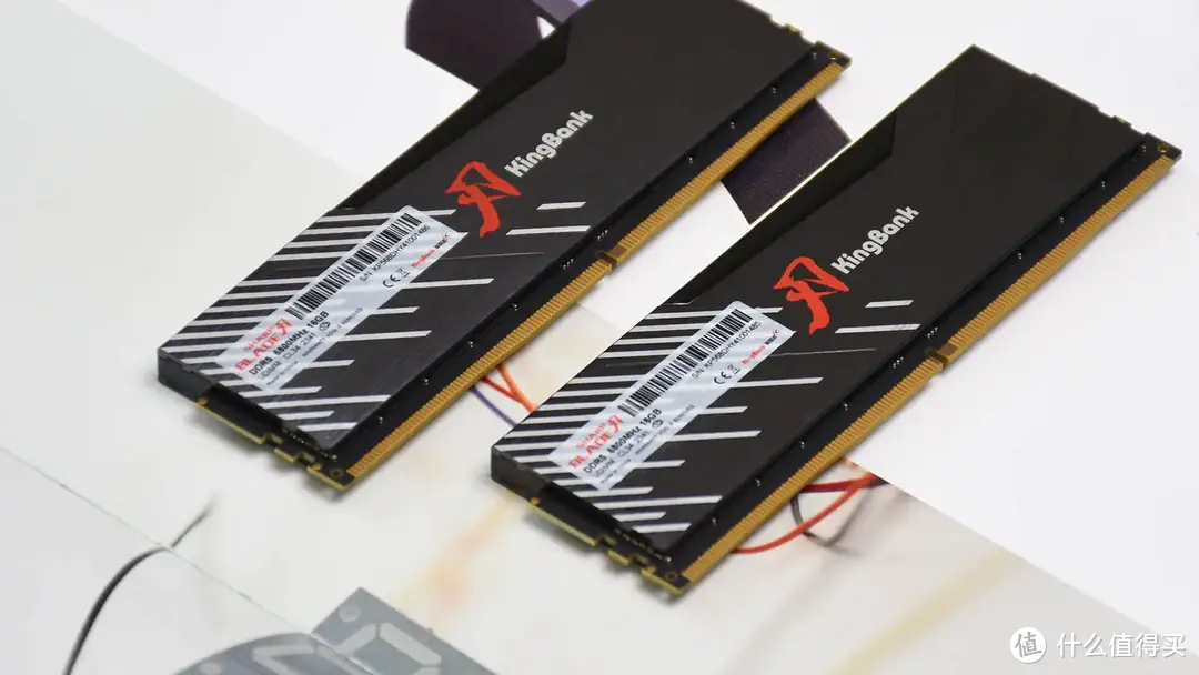 金百达DDR5 6800黑刃内存条：海力士原装颗粒，XMP3.0自动超频