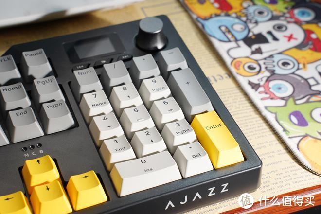 黑爵AK35i V2三模机械键盘，高颜值外观与出色性能的完美融合！