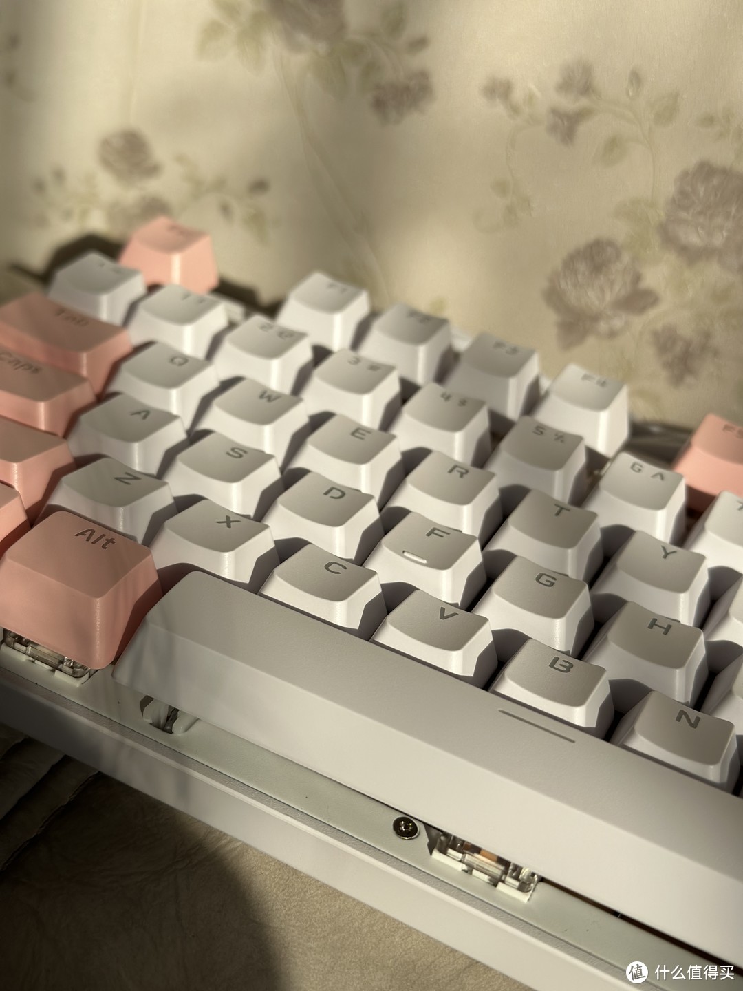 💥机械革命耀K330机械键盘，炫酷至极💥