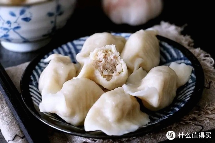 猪肉酸菜馅饺子，让你感受东北饺子的独特魅力！