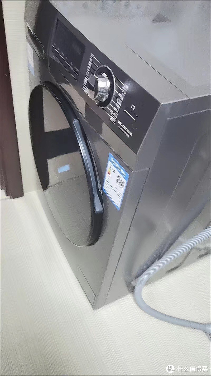 ￼￼TCL 10KG变频滚筒L130超薄全自动滚筒洗烘一体洗衣机 高洗净比1.08 食用级巴氏除菌 G100L13￼￼