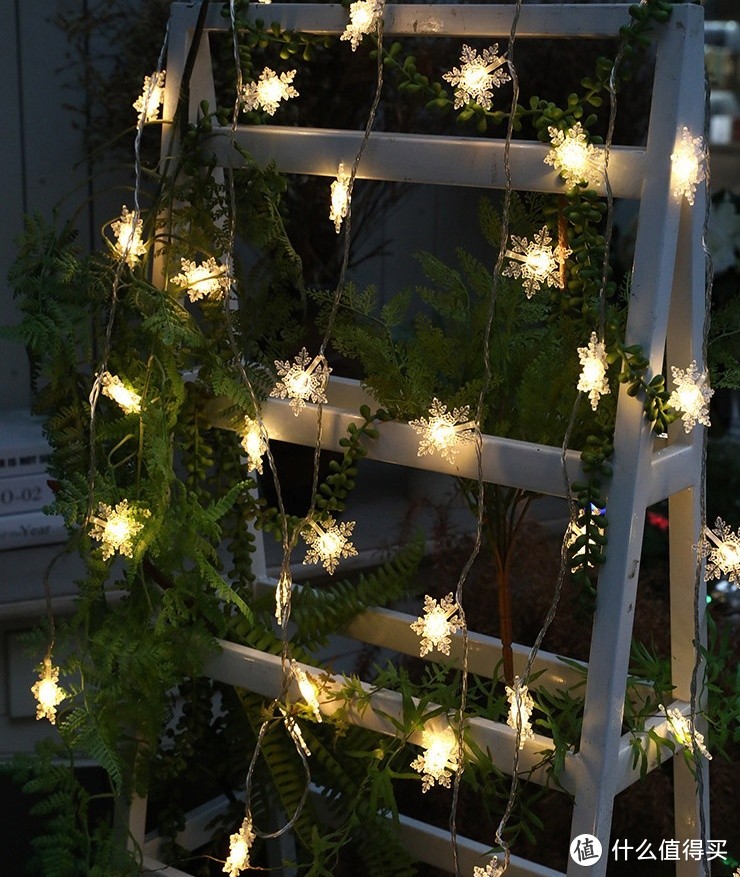 青苇 LED串灯 雪花+松果2条装：点亮浪漫的圣诞节装饰