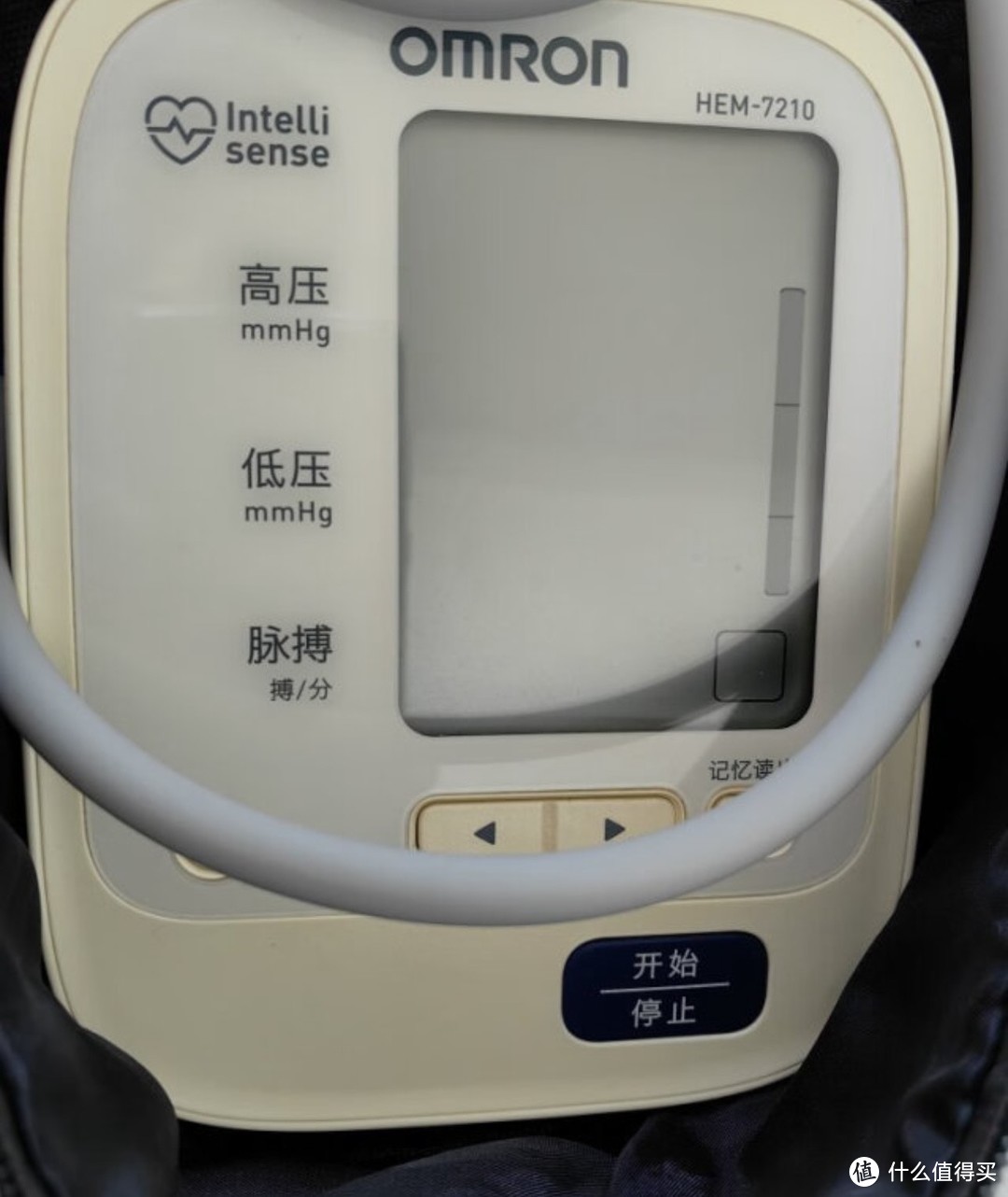 医用电子血压计血压仪 家用测高血压测量仪 语音指导锂电池充电背光