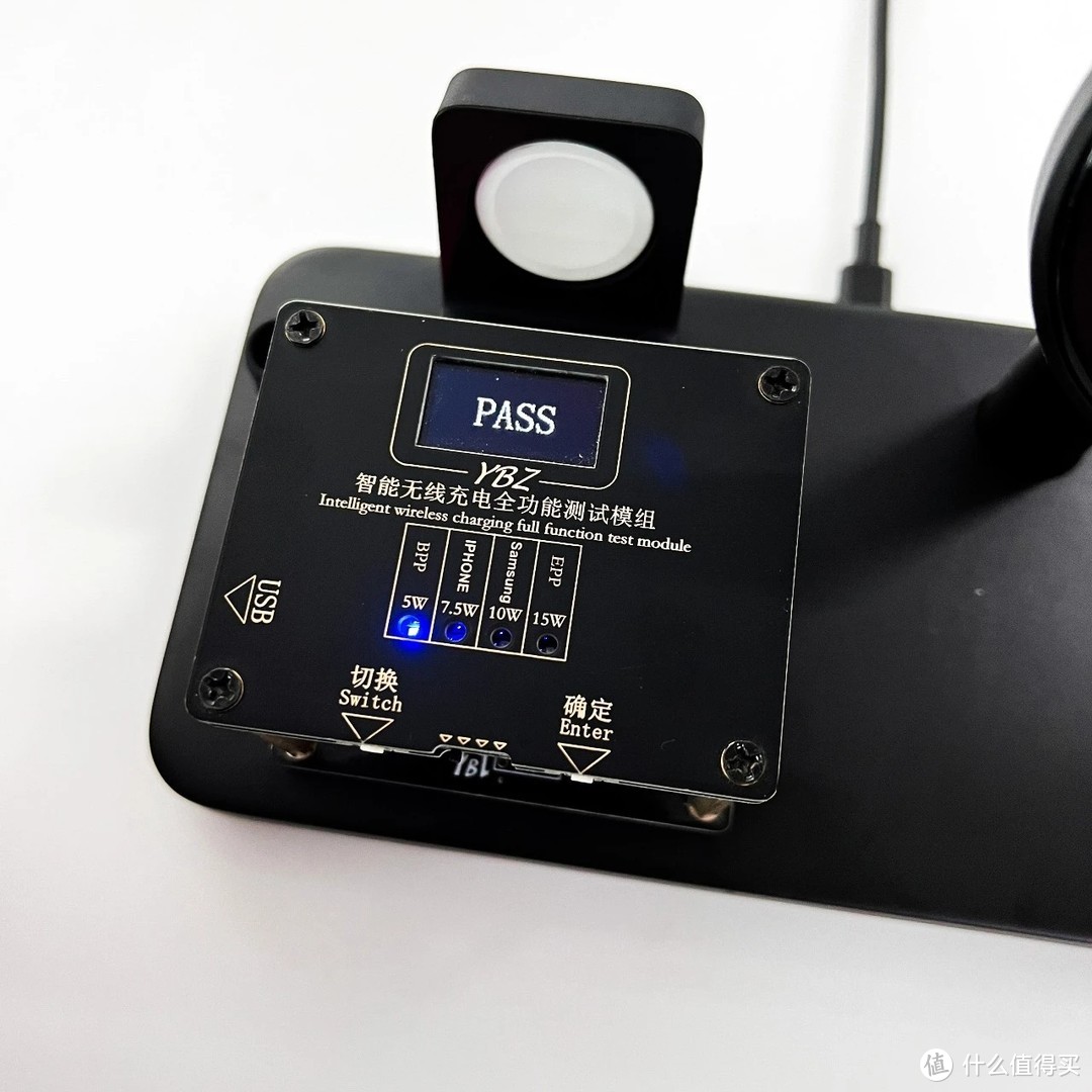 科学捡漏：40元拿下亚马逊大牌iSeneo四合一MagSafe磁吸支架15W无线充！