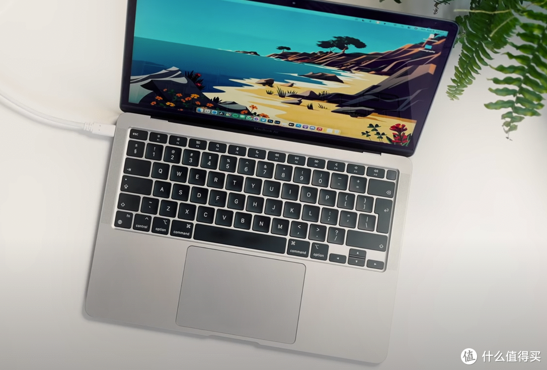 苹果“不讲武德”，MacBookAir跌到4899元，给Windows重力一击
