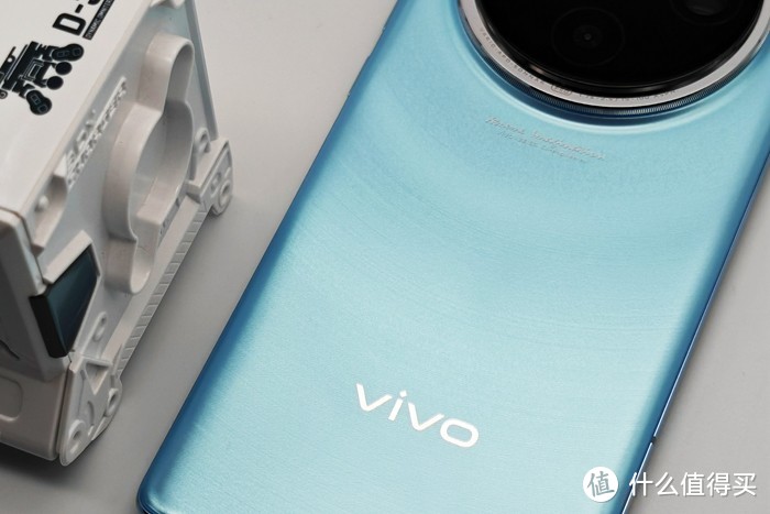 vivo X100 Pro：影像之王、满分旗舰！