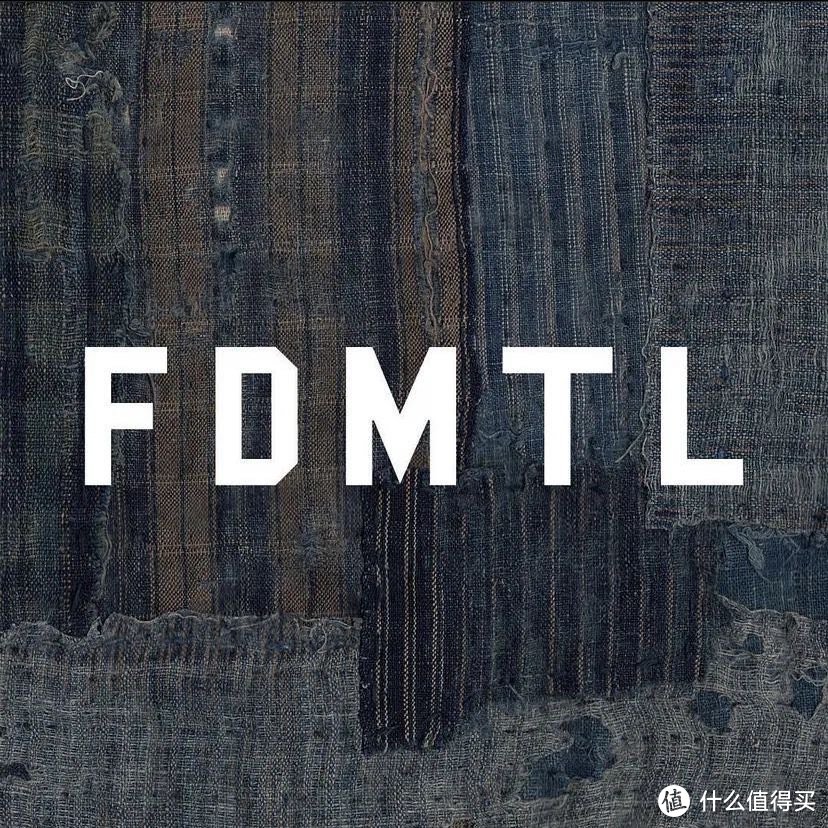 FDMTL  全称“FUNDAMENTAL AGREEMENT LUXUARY”，意为即使是基础款也要将其打造成奢侈品。