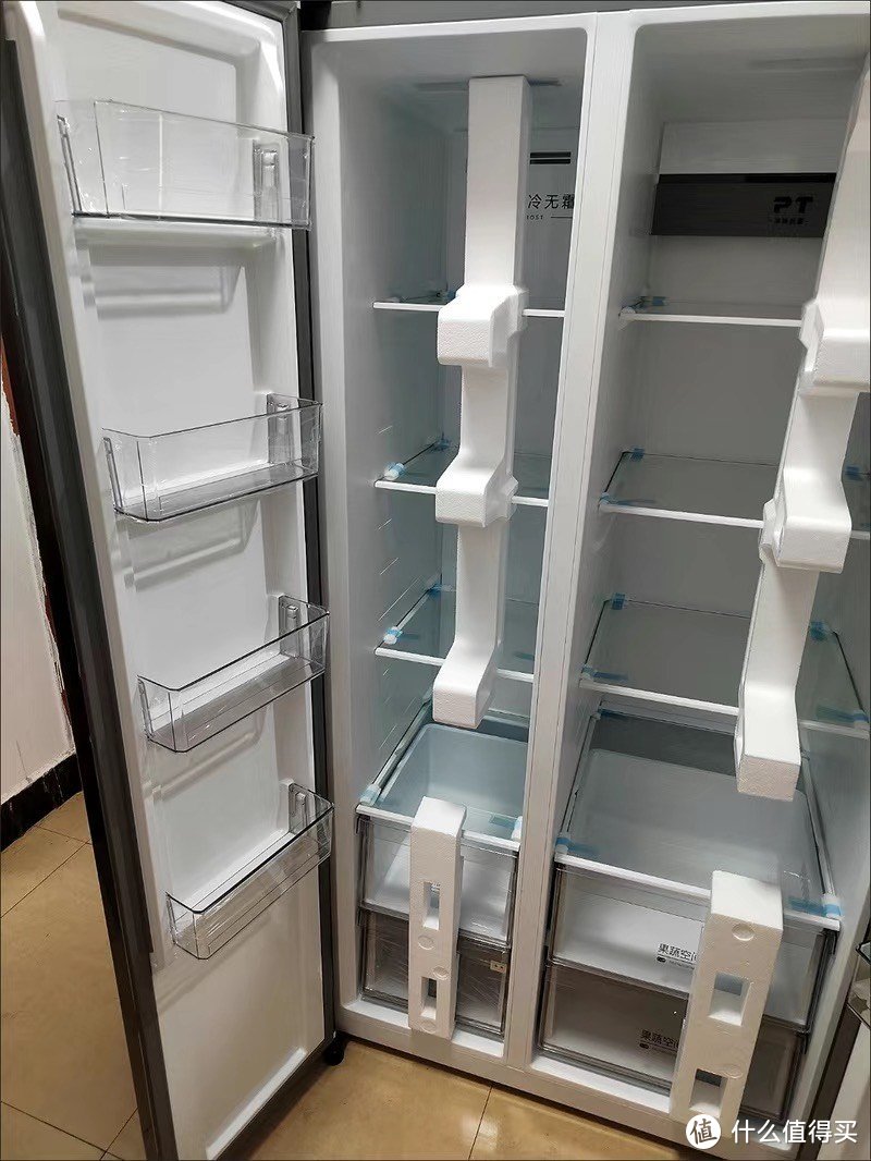 ￼￼美的（Midea）607升变频一级能效对开门双开门家用智能电冰箱节能无霜净味超薄可嵌入￼￼