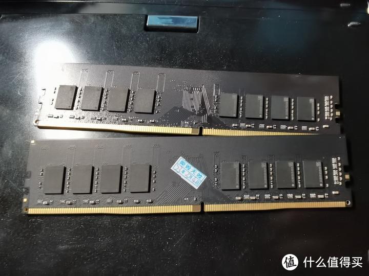 45包邮的福建晋华DDR4 8G国产内存条测评