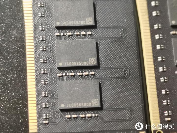 45包邮的福建晋华DDR4 8G国产内存条测评