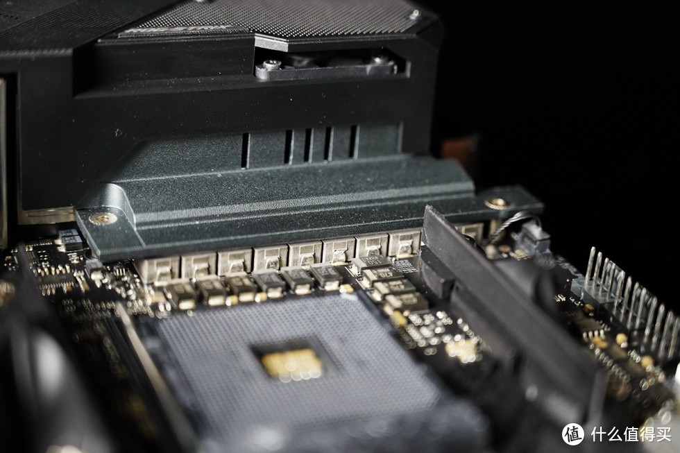 迷你ITX主机——Ryzen5 5600G+ROG B550I+cooj 麻雀MQ4装机展示