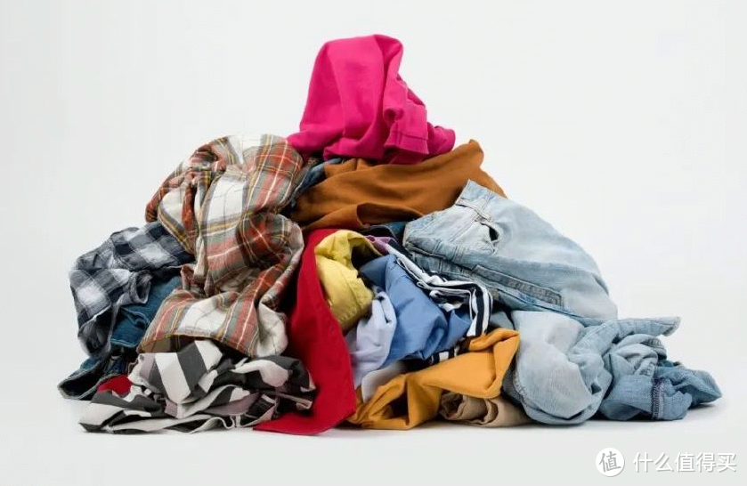 旧衣太多怎么办，三种常见处理方法，选择上门回收来帮你。