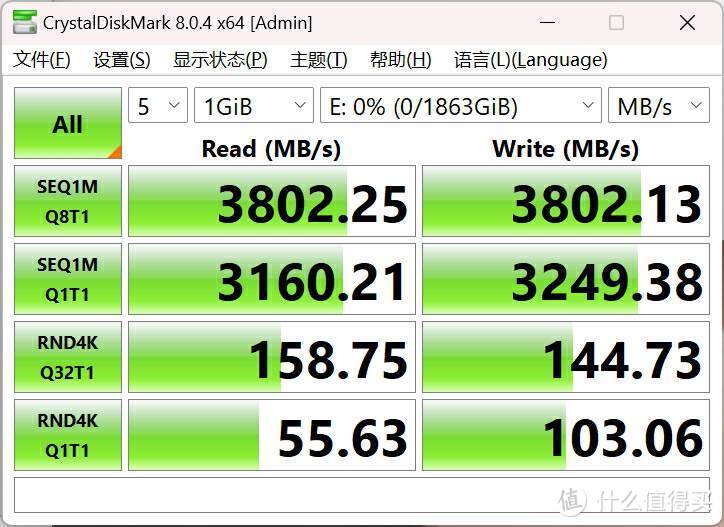 全能兼容，超快极速 - 绿联USB4固态硬盘盒