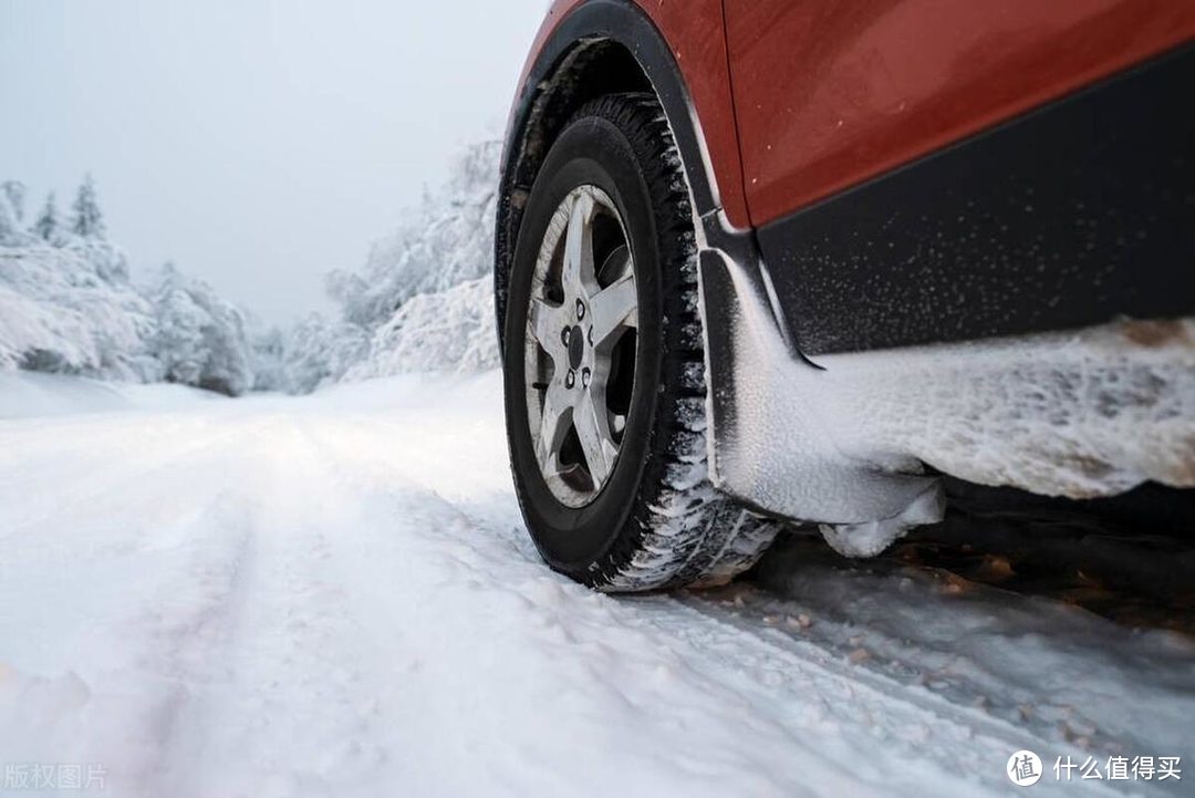 冰天雪地出门去，安全用车要记牢：冬季用车指南